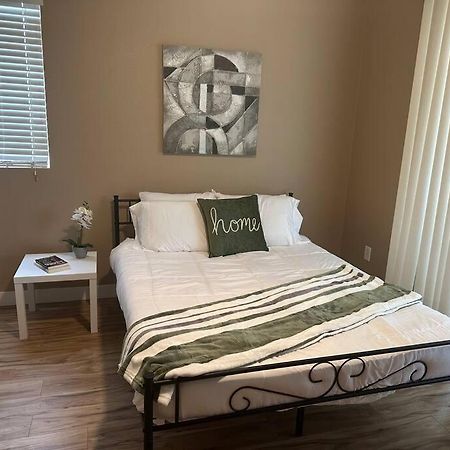 2Br Condo 15 Mins To Downtown Phoenix With Pool & Spa Exterior foto