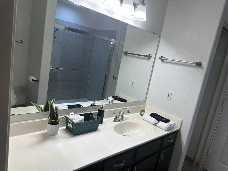 2Br Condo 15 Mins To Downtown Phoenix With Pool & Spa Exterior foto